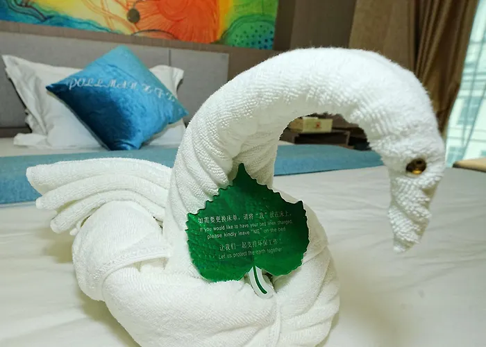 Pristine 1 Hotel 2*